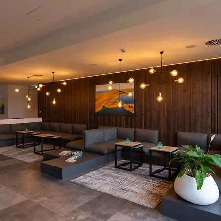 Aparthotel Waterkant Suites Suite 0-04 Apartment