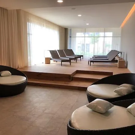 Aparthotel Waterkant Suites Suite 0-04 Apartment